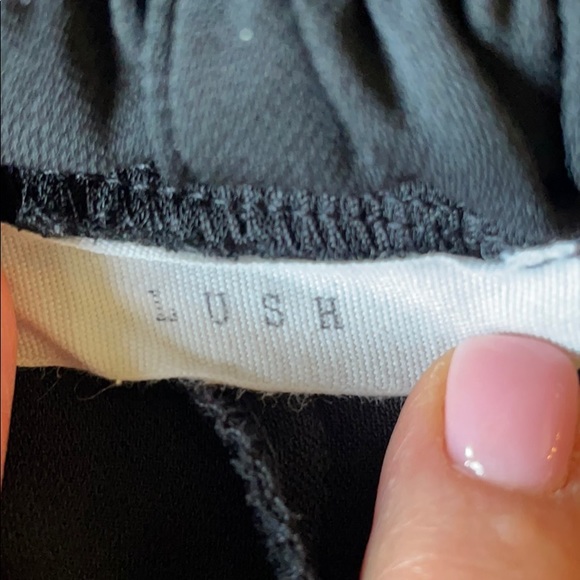 Lush Nordstrom Elastic Tie Waist Shorts Black - Picture 5 of 6